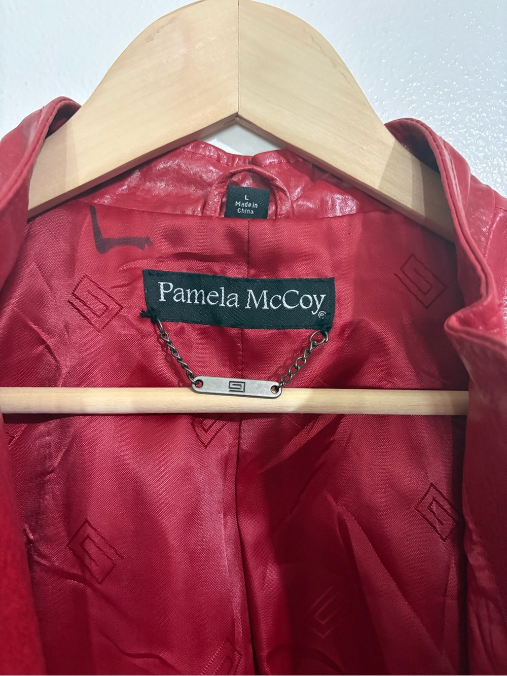 Pamela McCoy Y2K Red Leather Jacket in Large - Picture 5 of 10